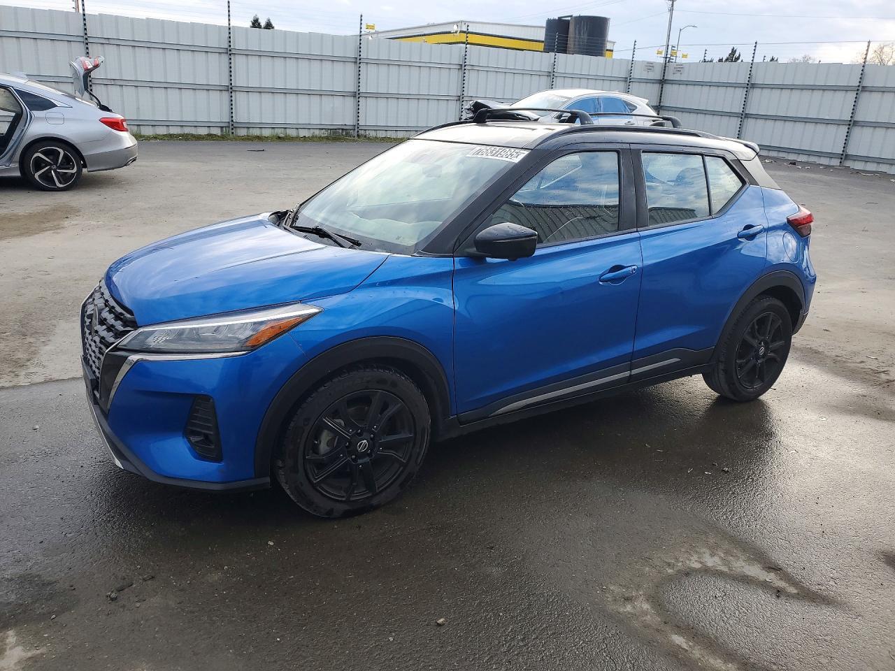 2021 NISSAN KICKS