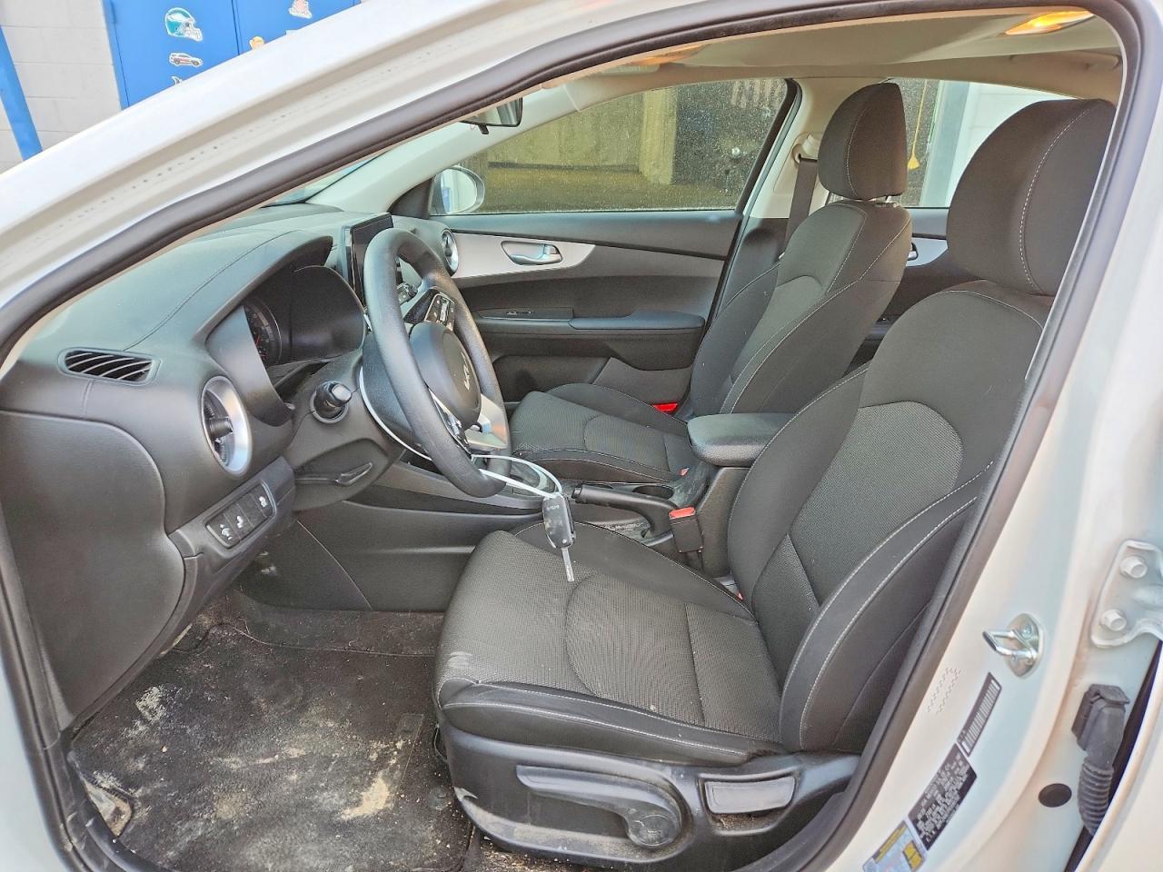 2023 KIA FORTE