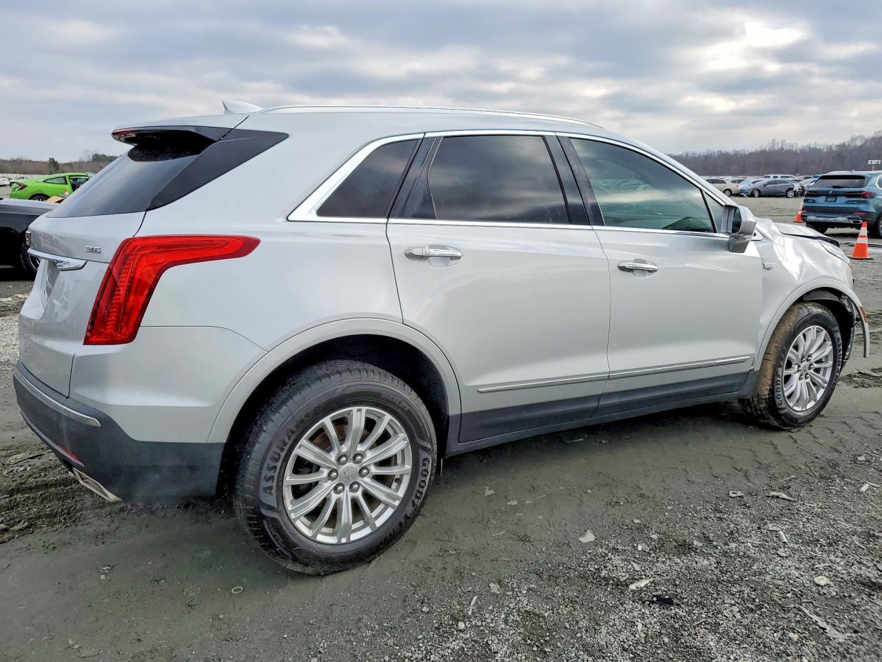 2019 CADILLAC XT5