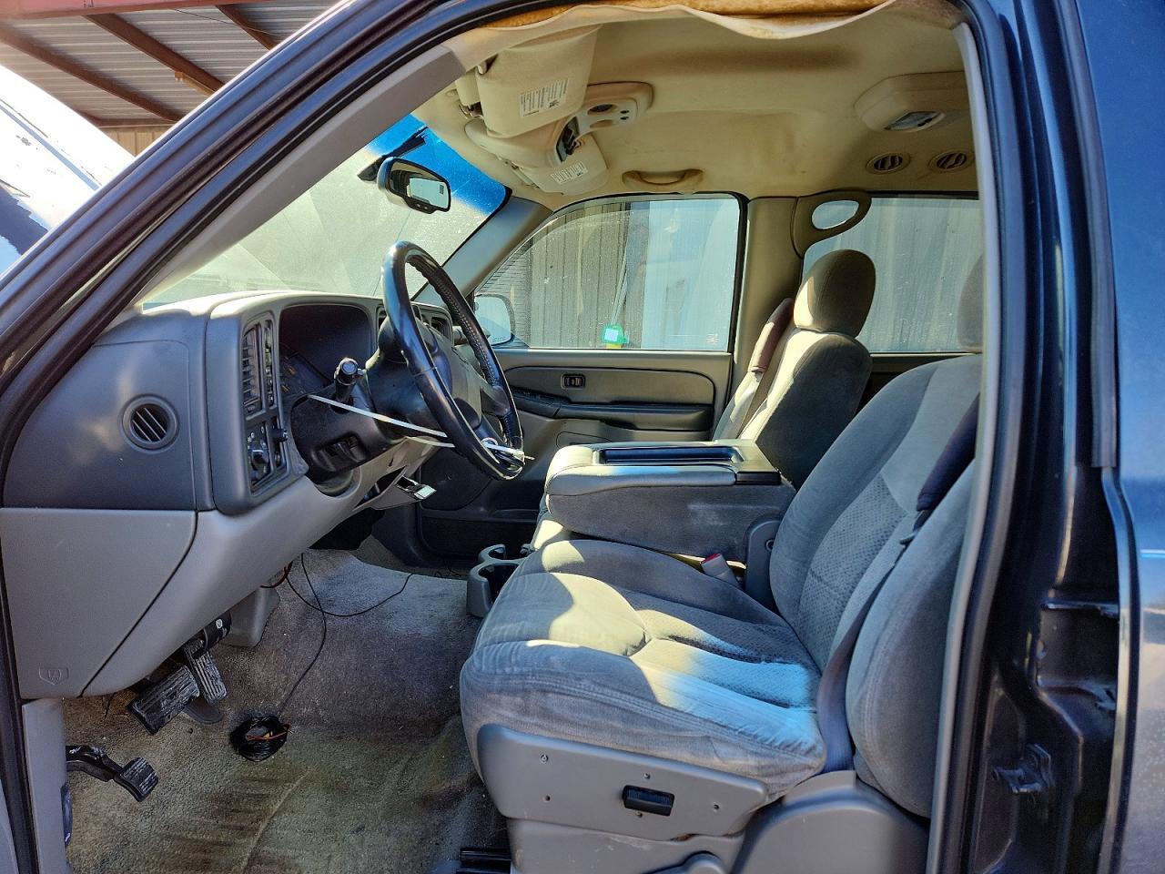 2003 CHEVROLET Tahoe