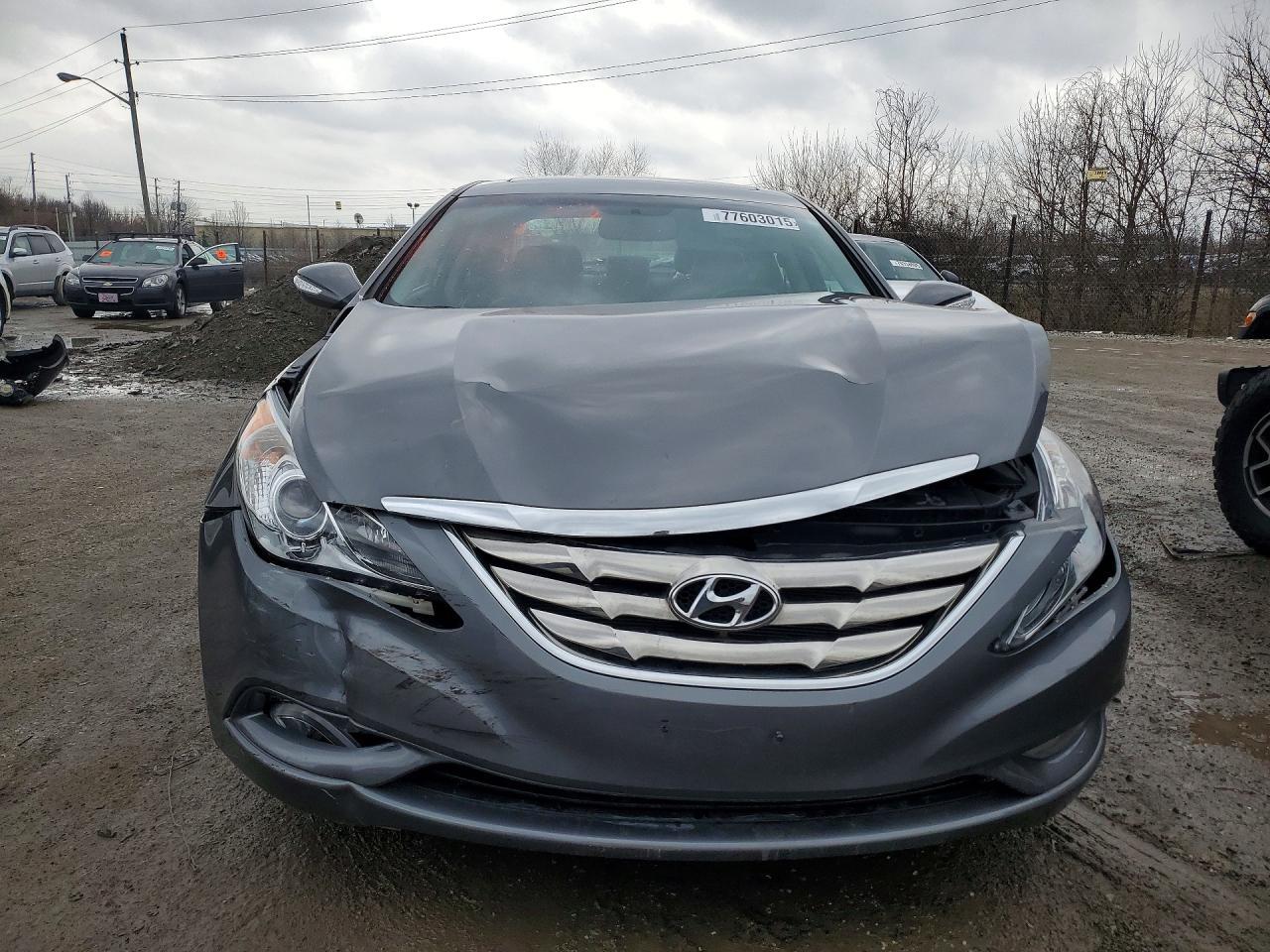 2011 HYUNDAI SONATA