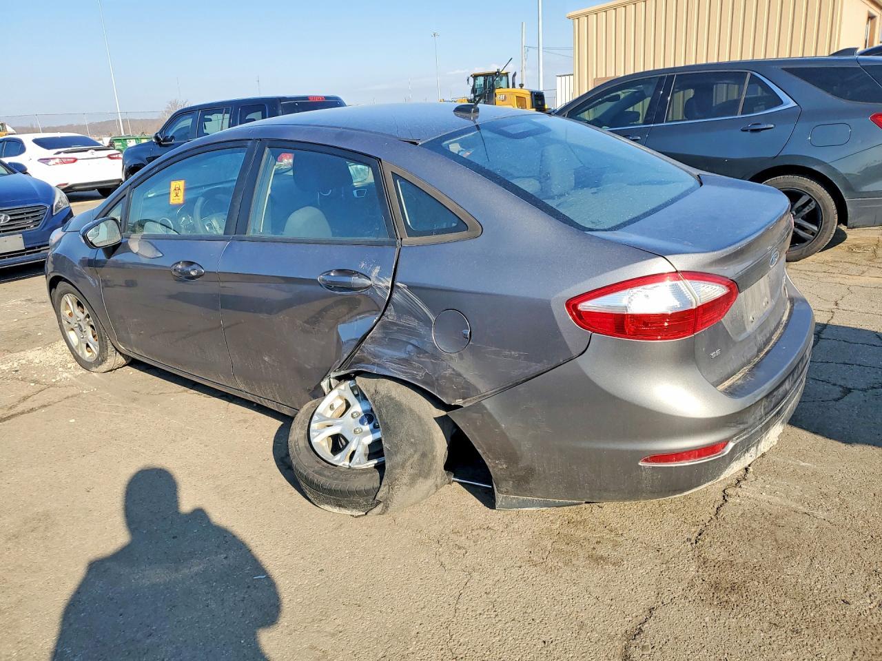 2014 FORD Fiesta