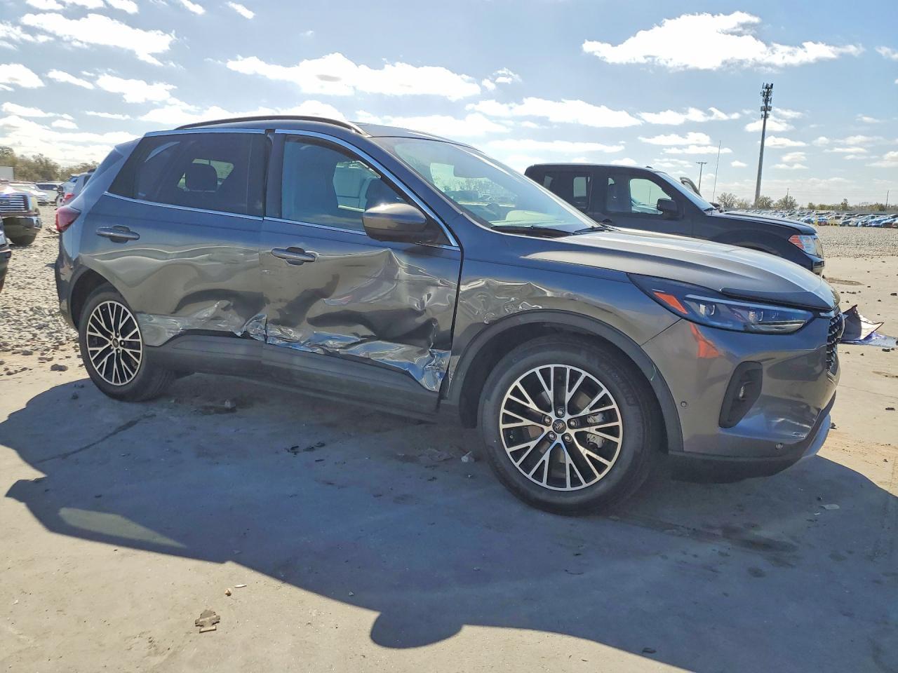 2024 FORD ESCAPE