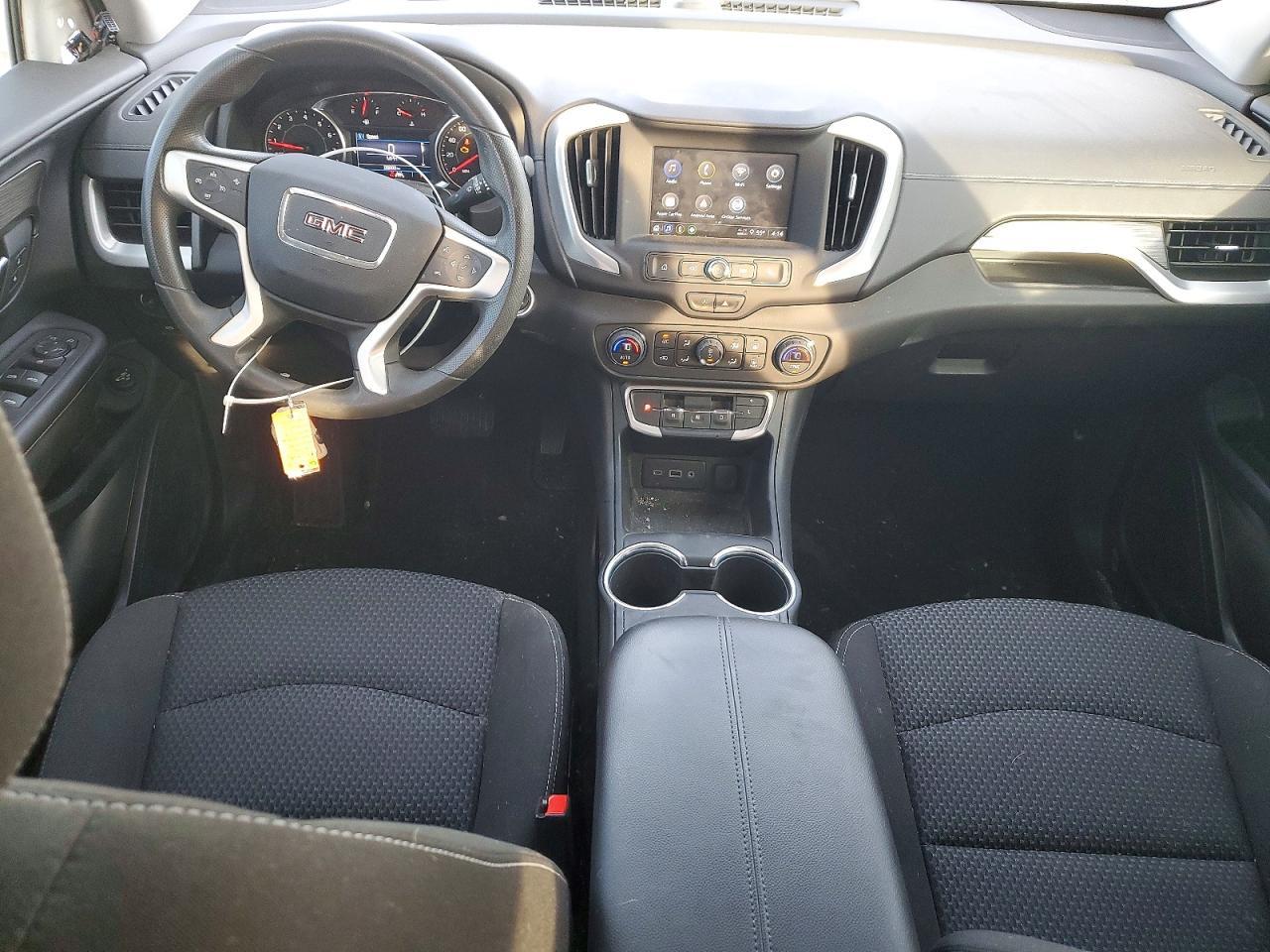 2023 GMC Terrain