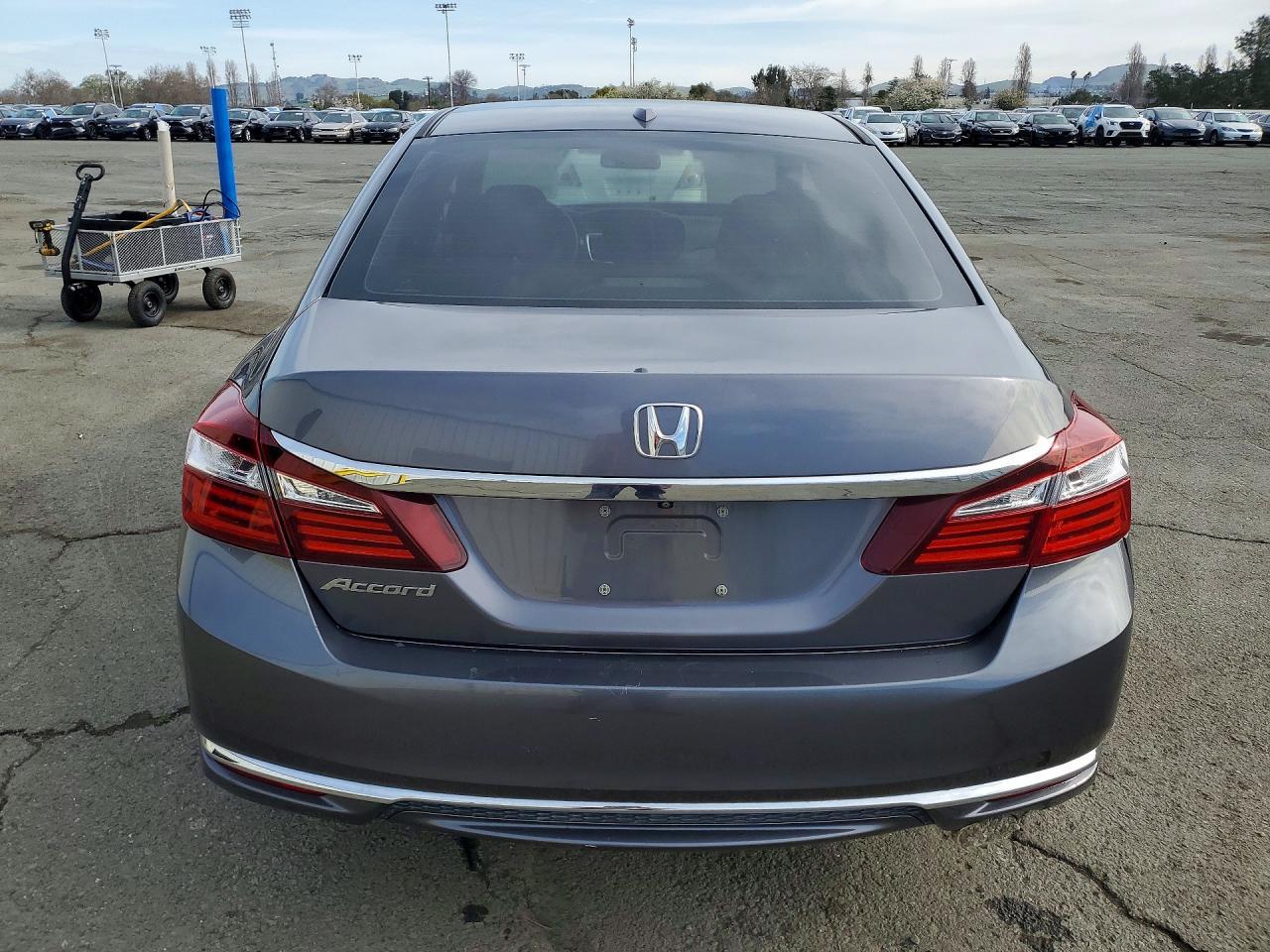 2017 HONDA ACCORD