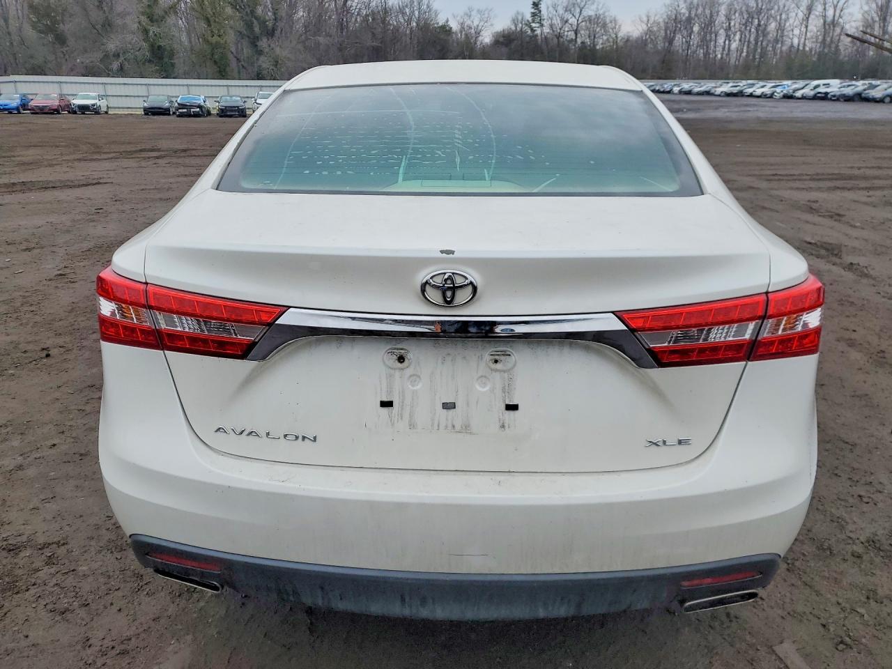 2013 TOYOTA Avalon