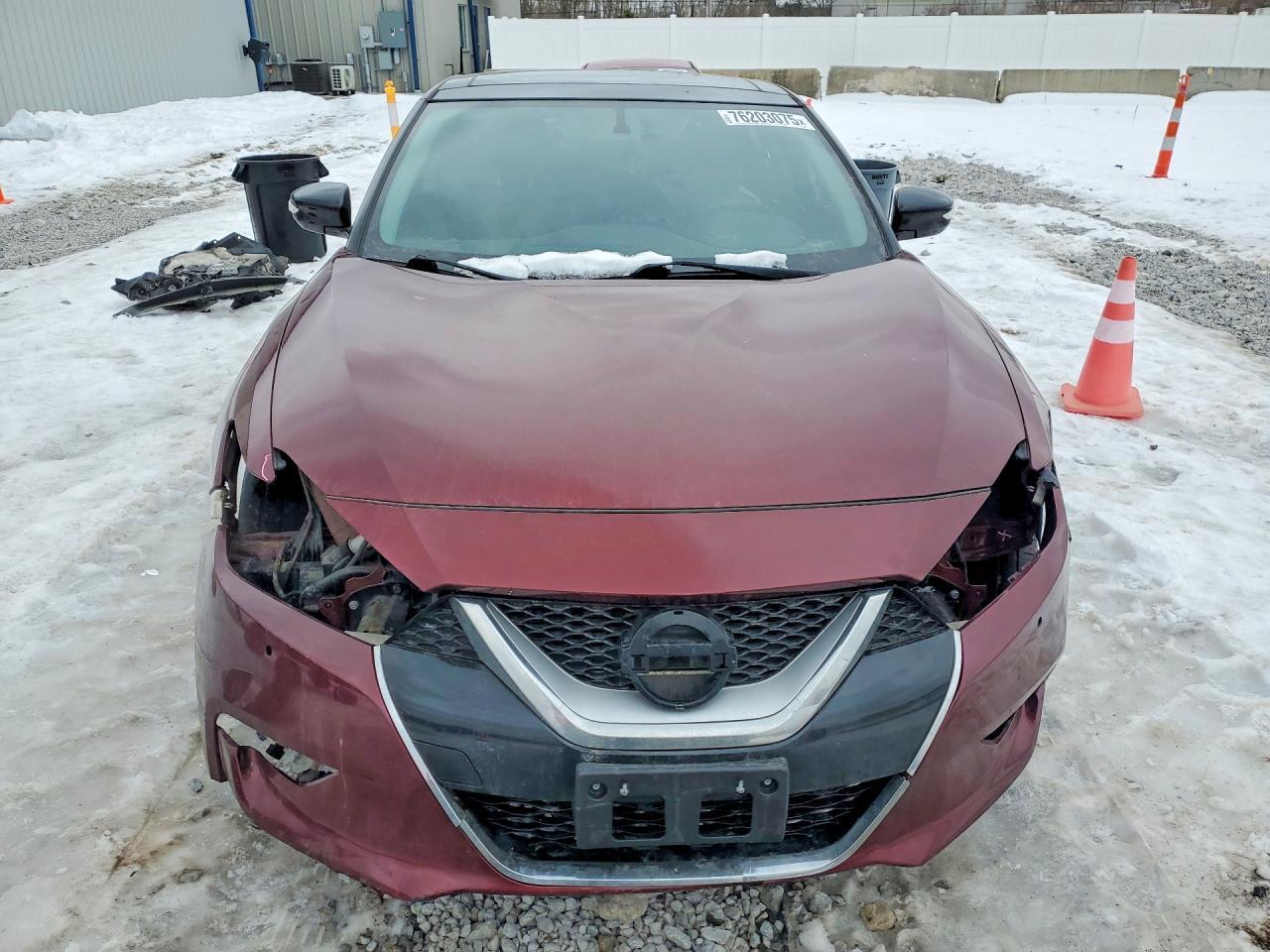 2017 NISSAN Maxima