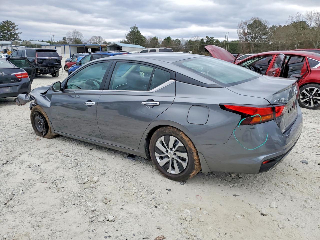 2022 NISSAN ALTIMA