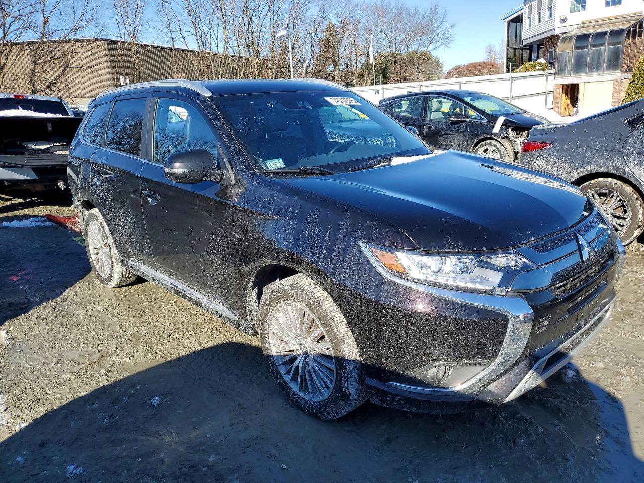 2020 MITSUBISHI outlander