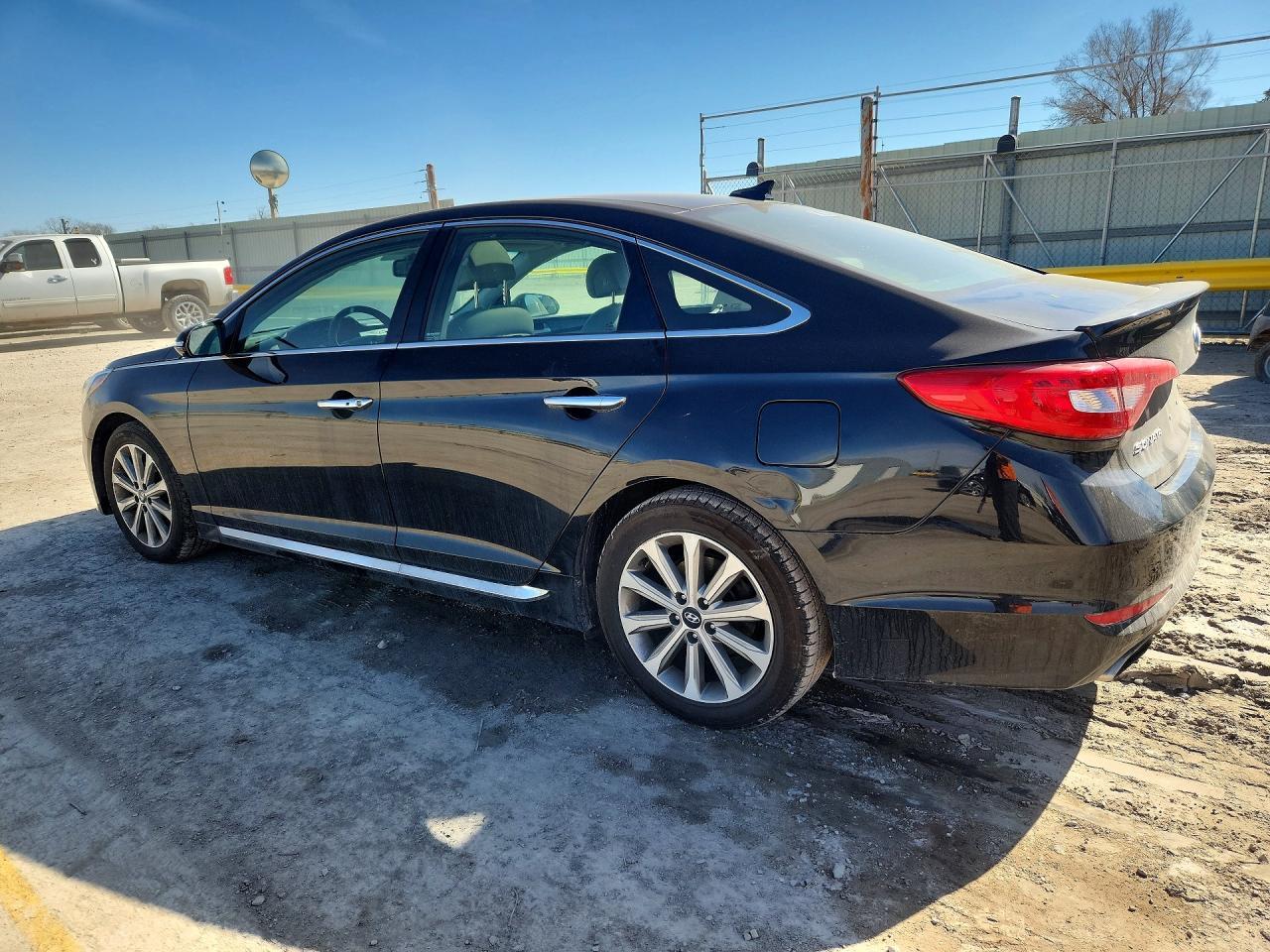 2016 HYUNDAI SONATA