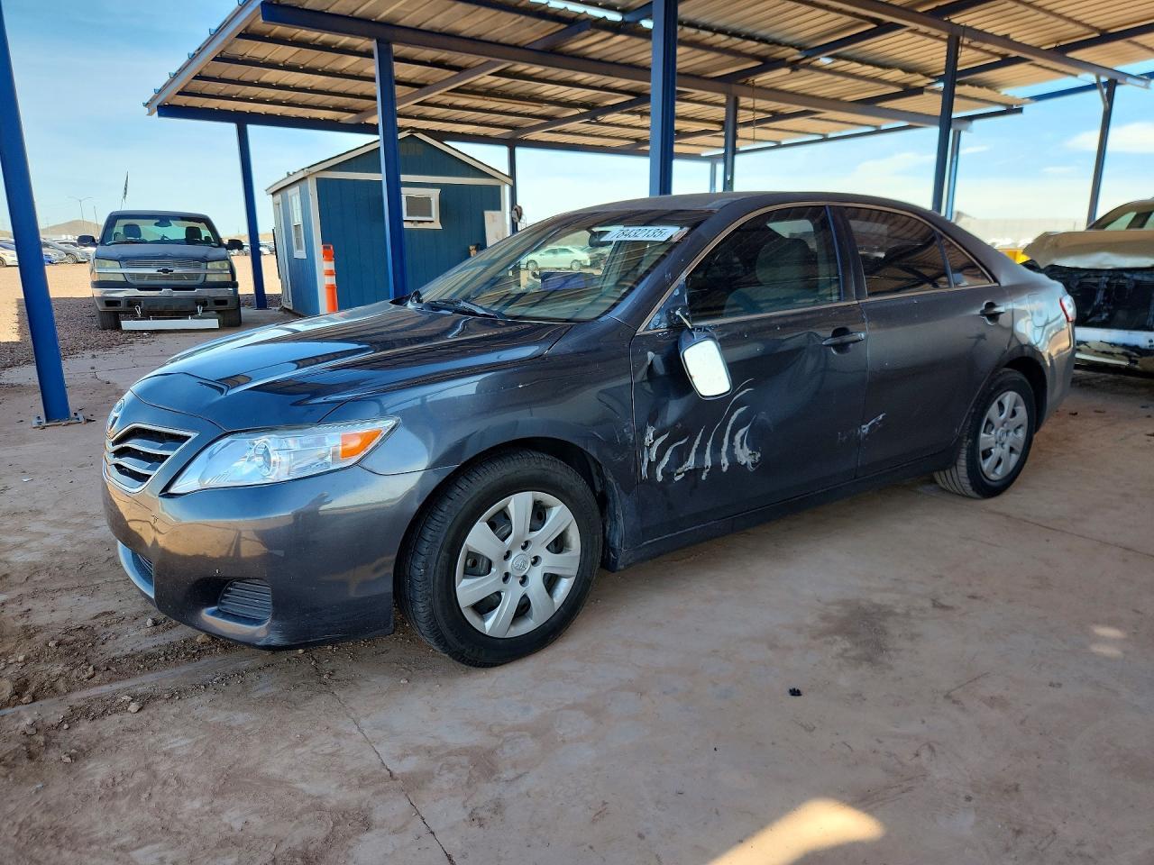 2011 TOYOTA CAMRY