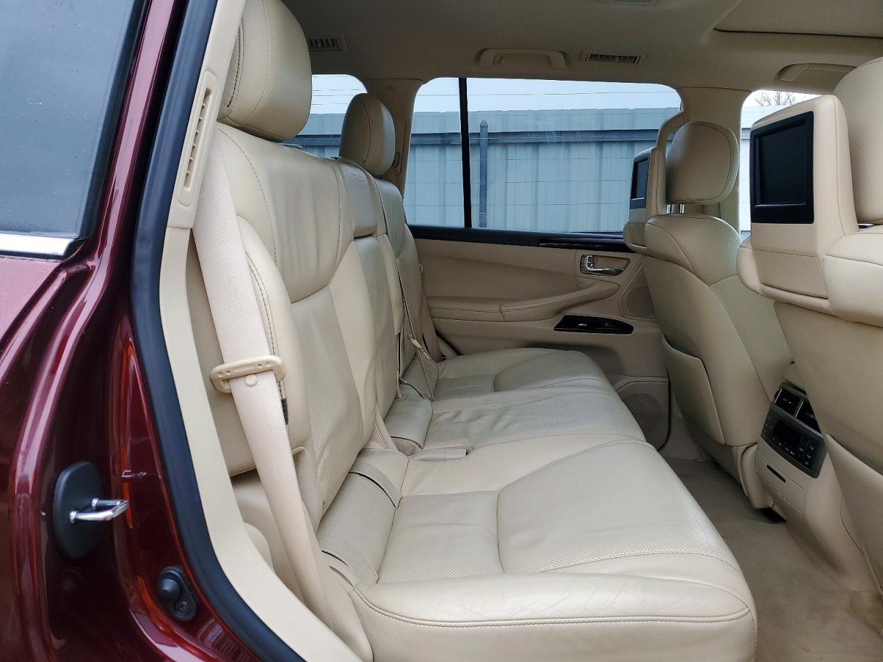 2014 LEXUS LX 570