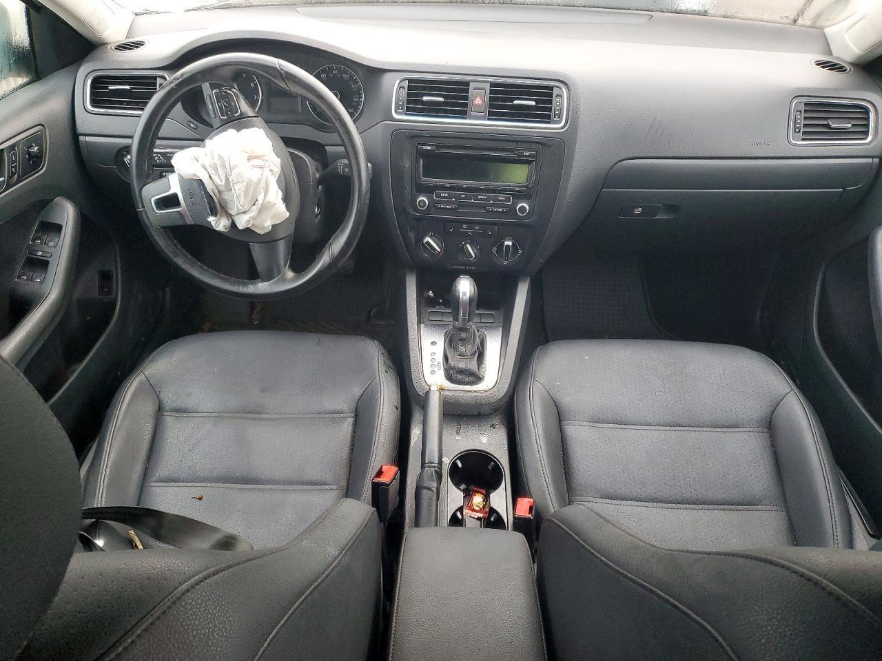 2012 VOLKSWAGEN JETTA
