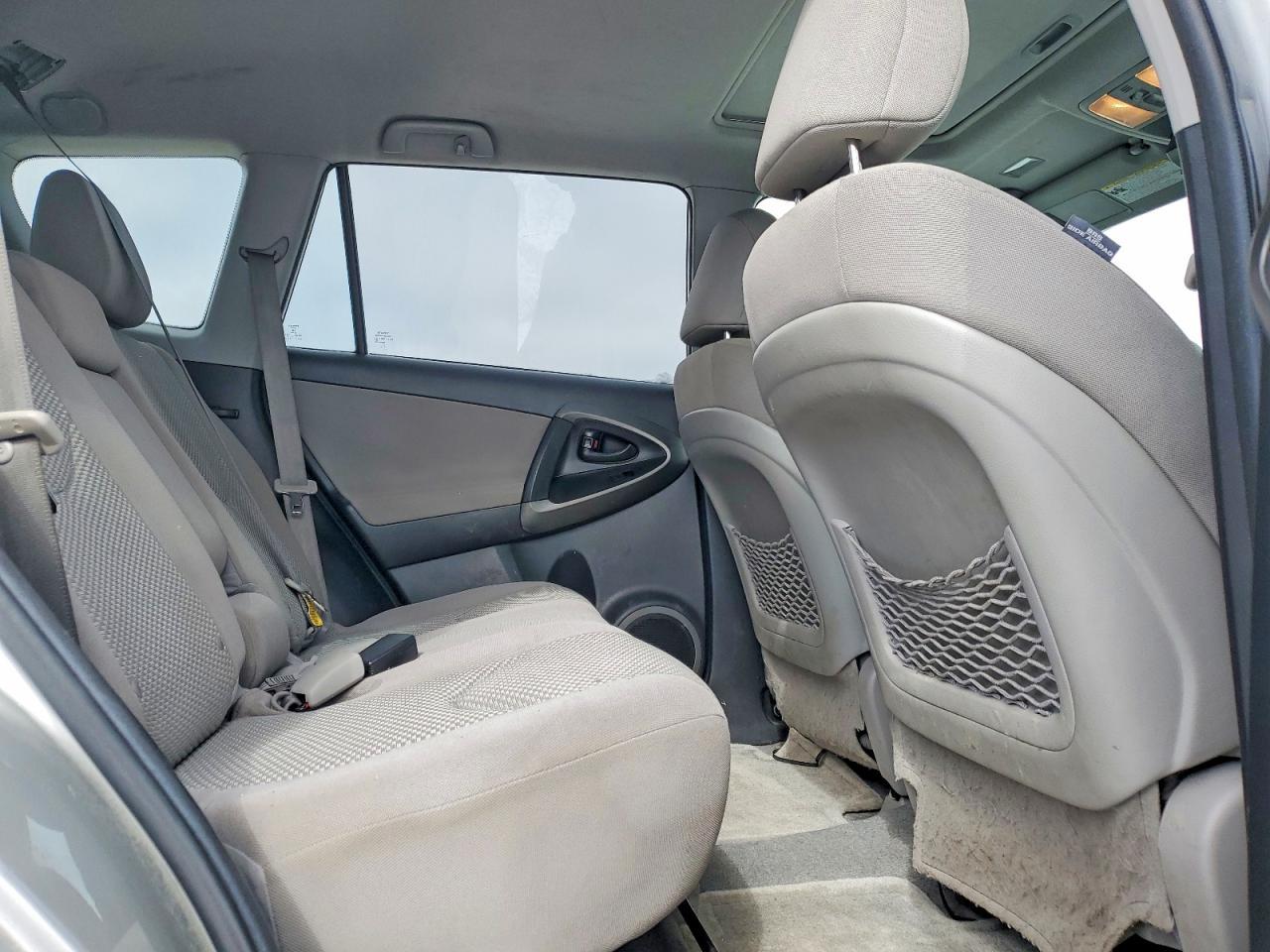 2011 TOYOTA RAV4