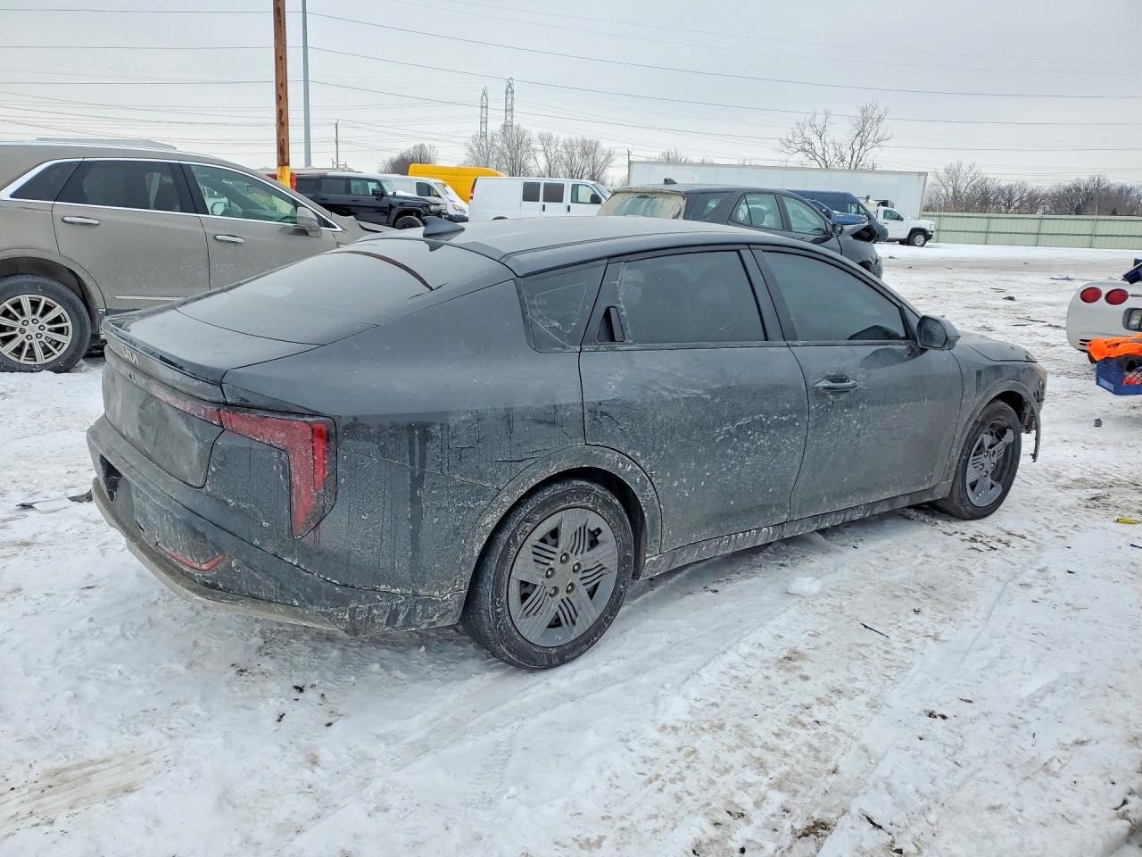 2025 KIA K4
