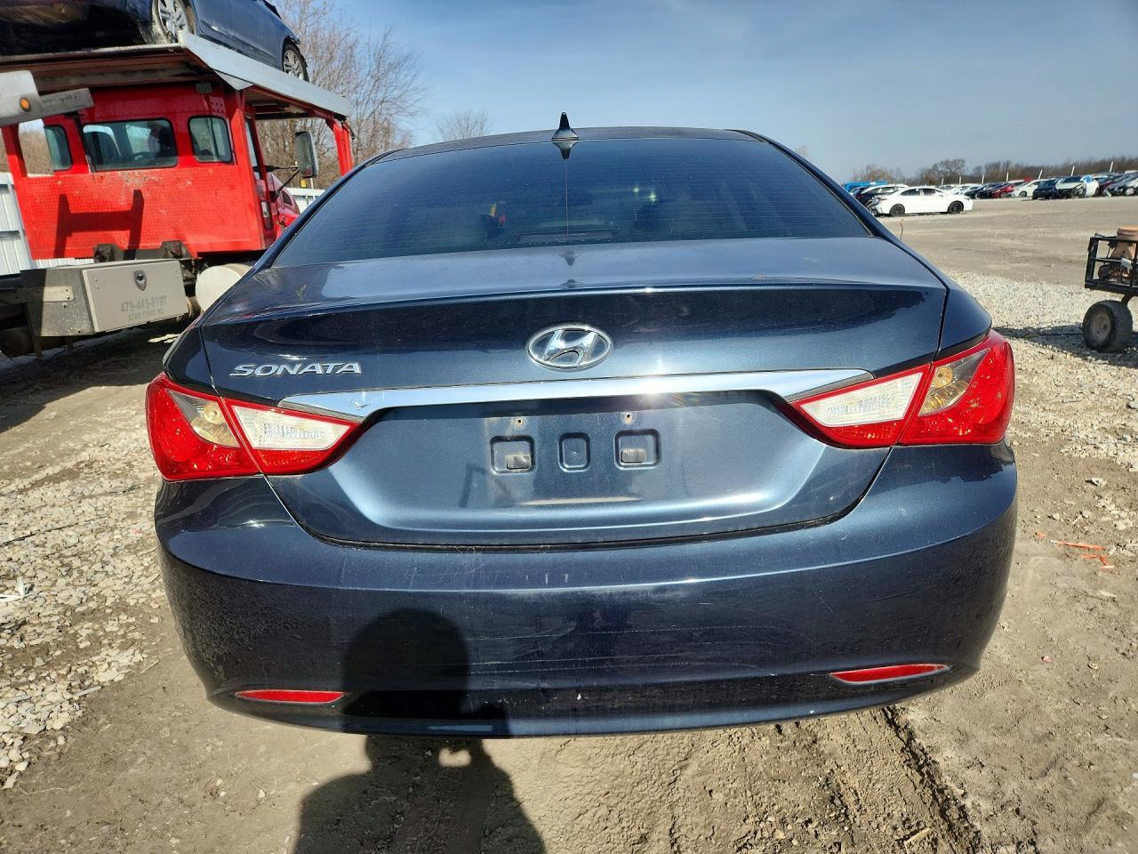 2011 HYUNDAI SONATA