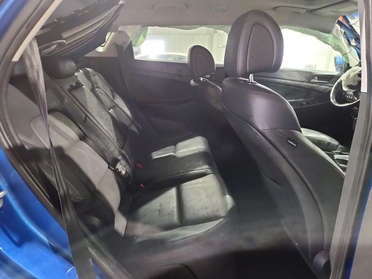 2016 HYUNDAI TUCSON
