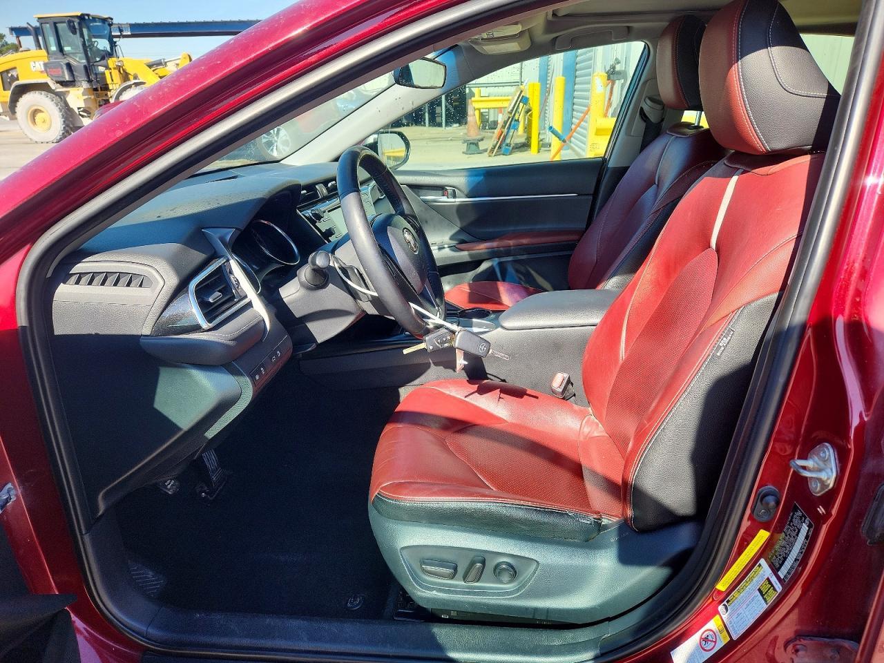2018 TOYOTA CAMRY