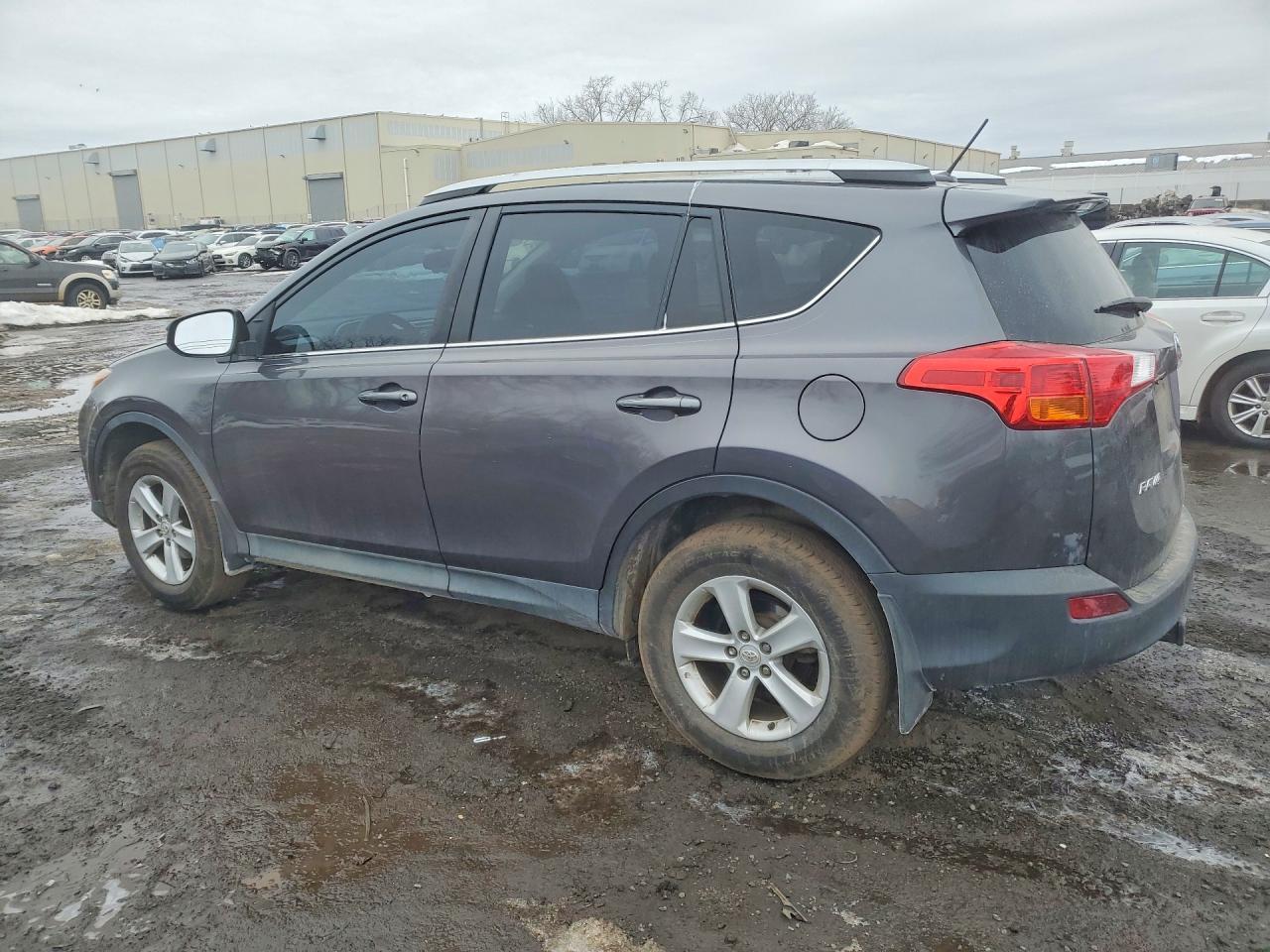 2014 TOYOTA RAV4
