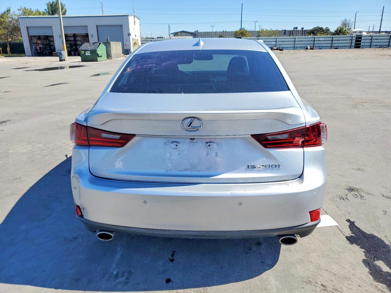 2016 LEXUS IS 200t