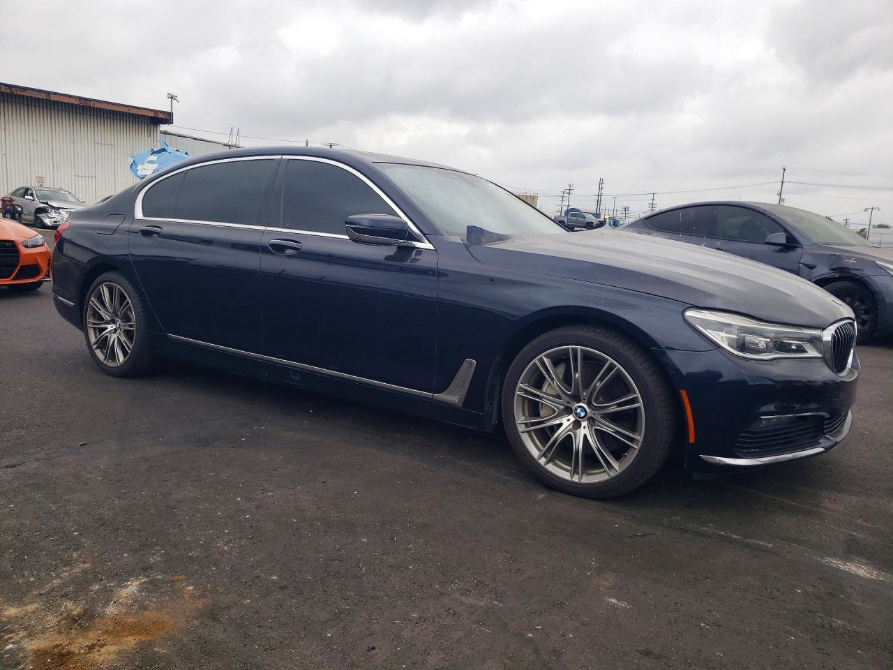 2016 BMW 7 series