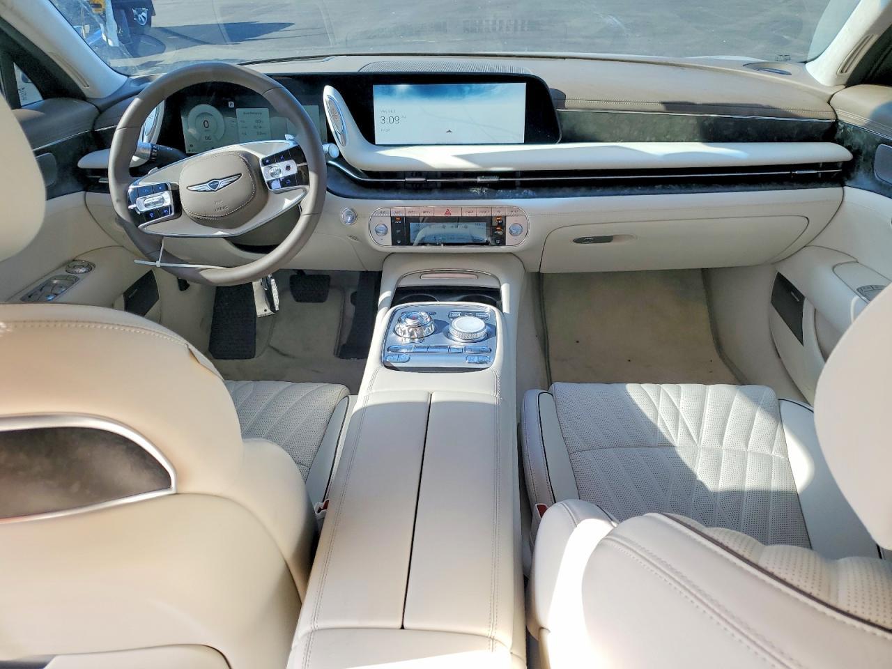 2025 GENESIS G90