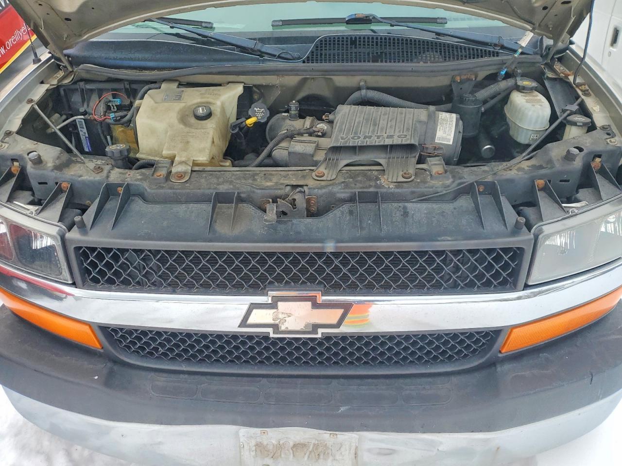 2004 CHEVROLET EXPRESS 2500