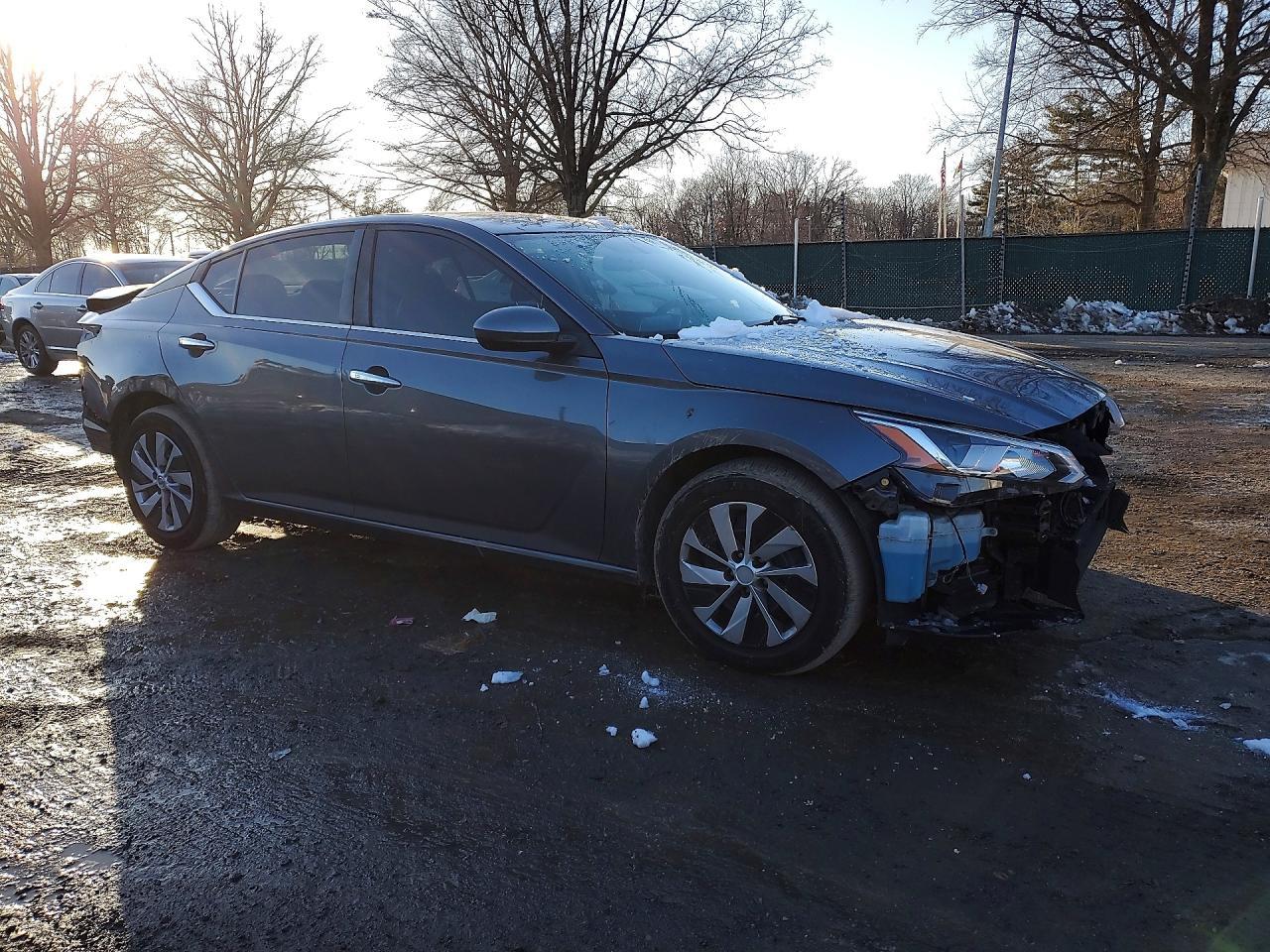 2019 NISSAN ALTIMA