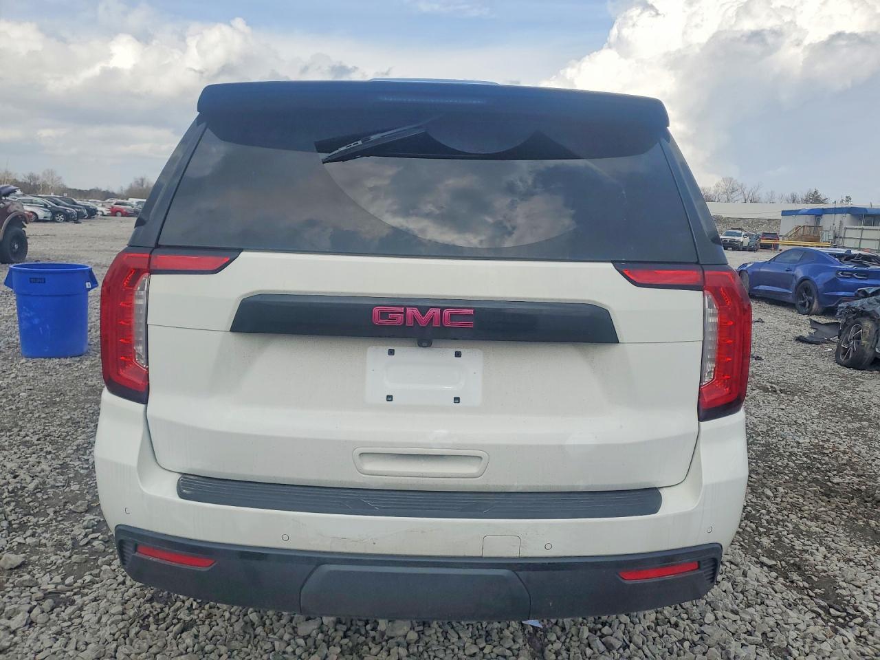 2023 GMC Yukon