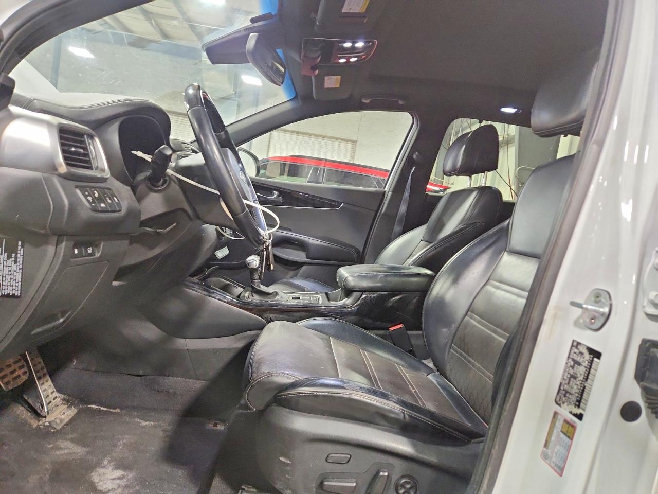 2017 KIA SORENTO