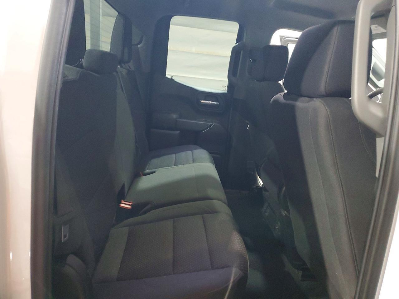 2023 GMC Sierra