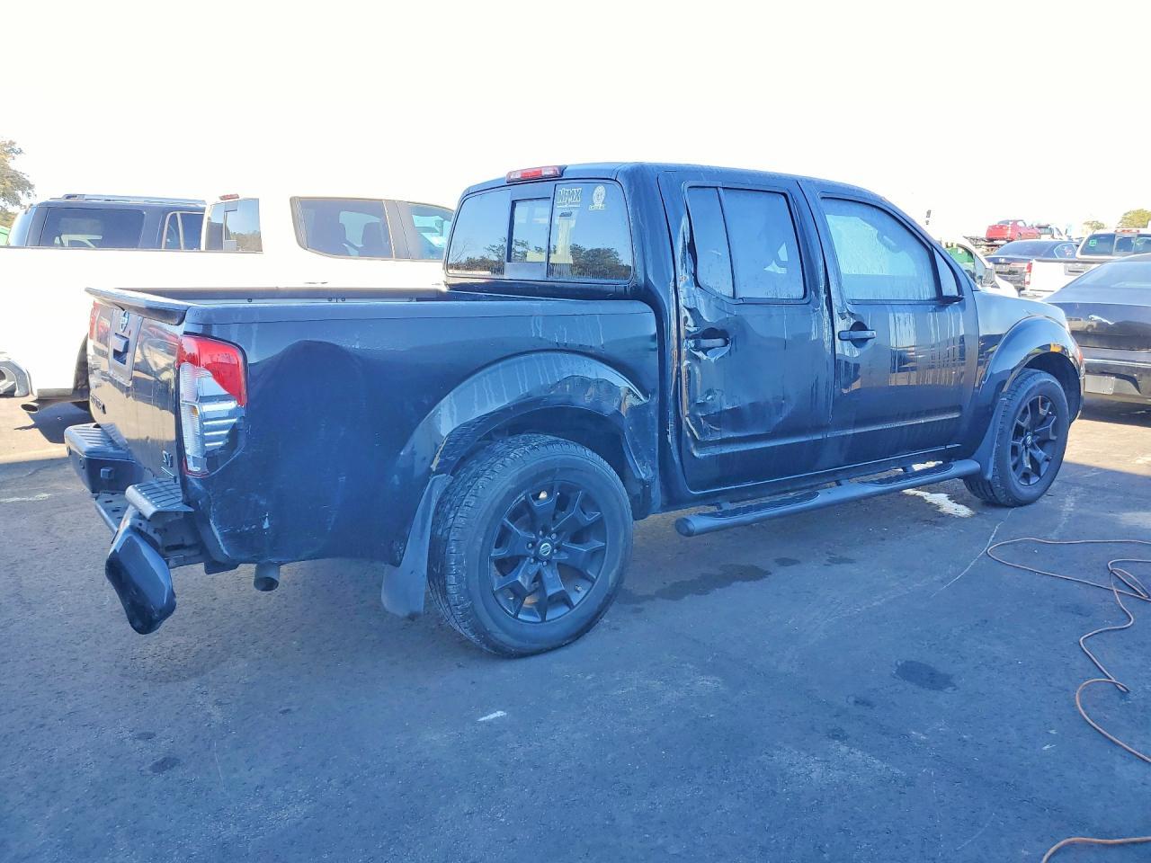 2018 NISSAN Frontier