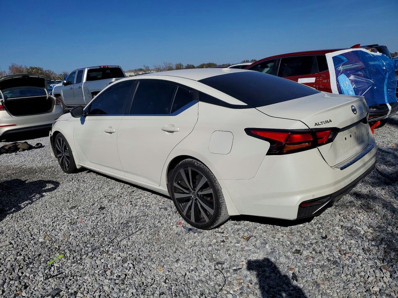 2021 NISSAN ALTIMA
