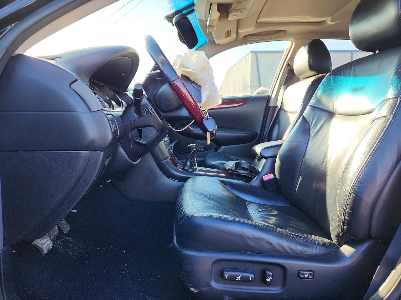 2004 LEXUS ES 330