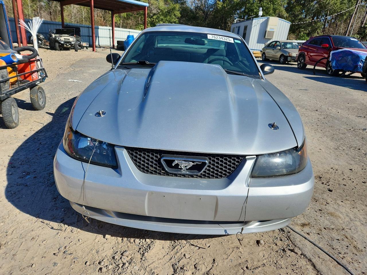 2001 FORD MUSTANG