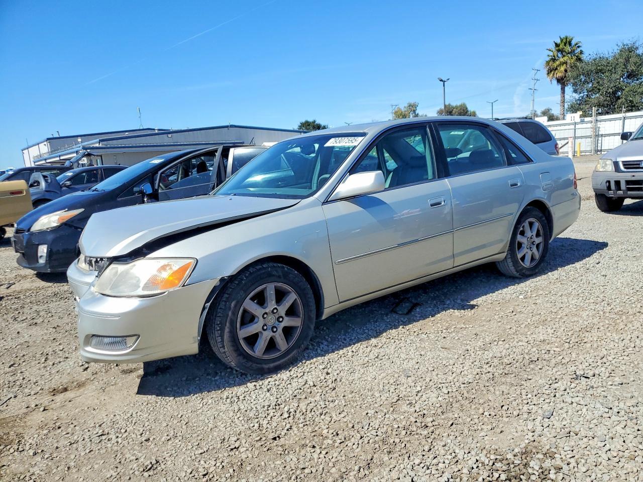 2000 TOYOTA Avalon