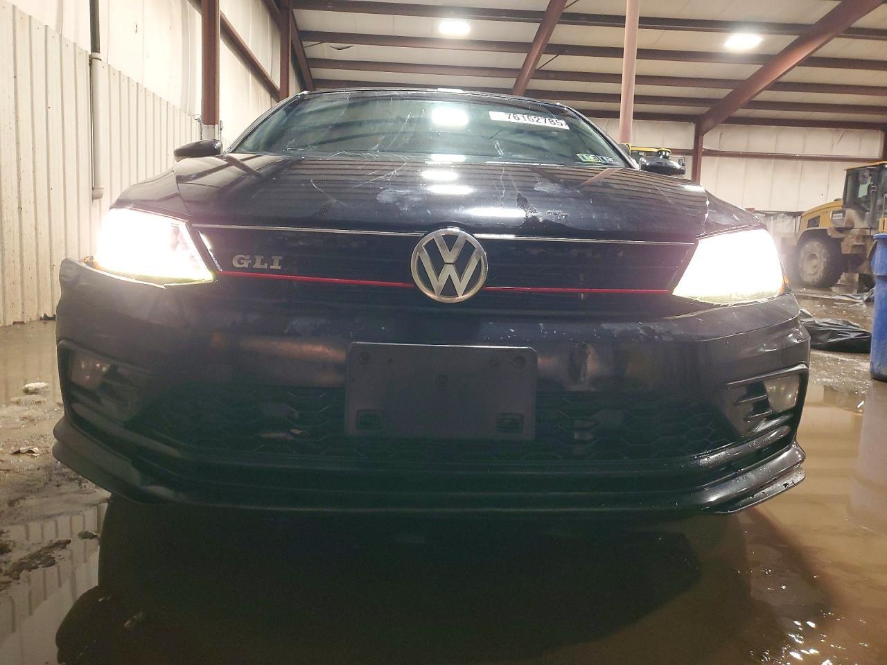 2017 VOLKSWAGEN JETTA