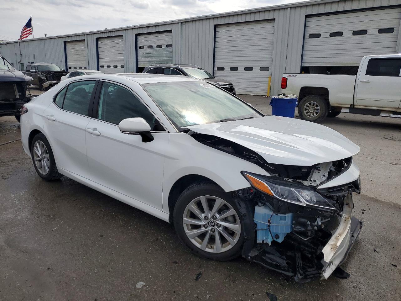 2023 TOYOTA CAMRY