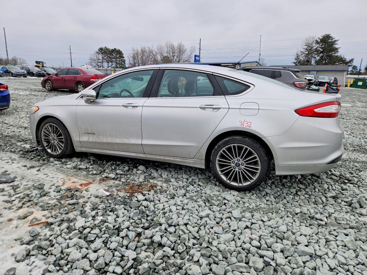 2013 FORD FUSION