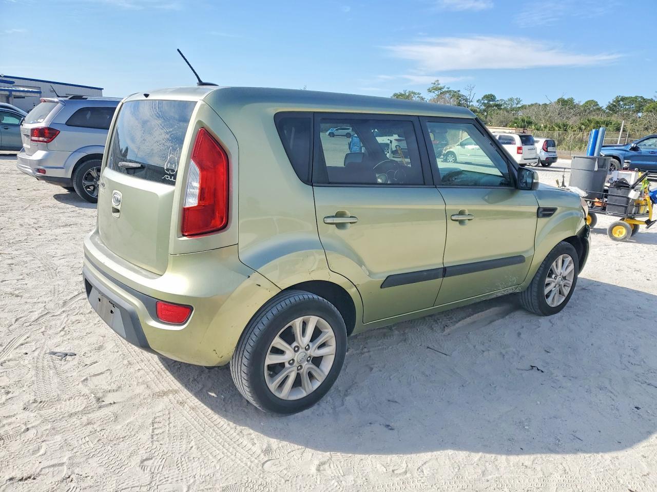 2012 KIA SOUL