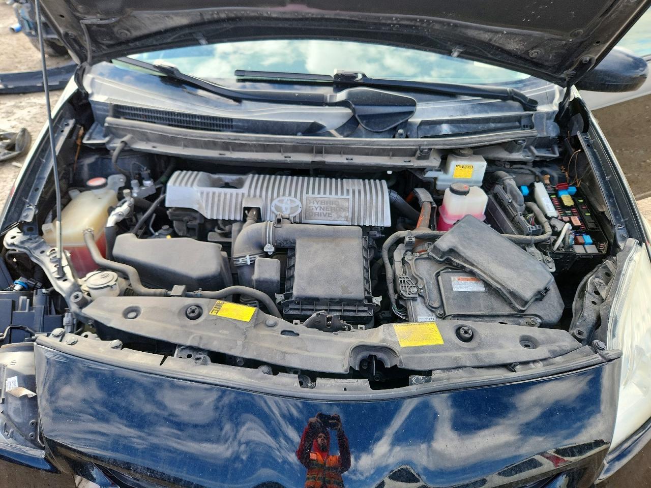 2015 TOYOTA PRIUS