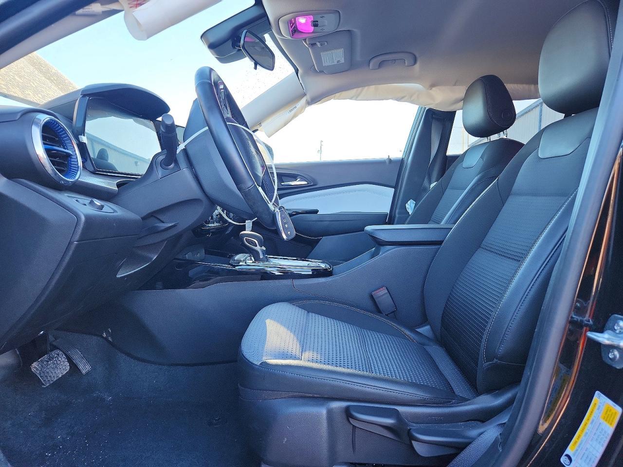 2025 CHEVROLET TRAX
