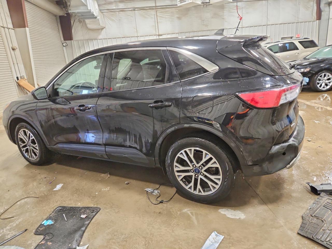 2022 FORD ESCAPE