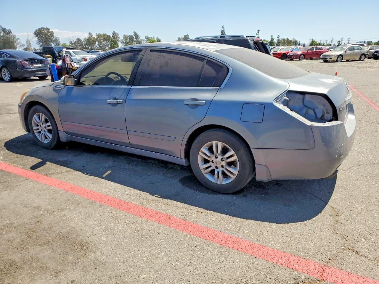 2011 NISSAN ALTIMA