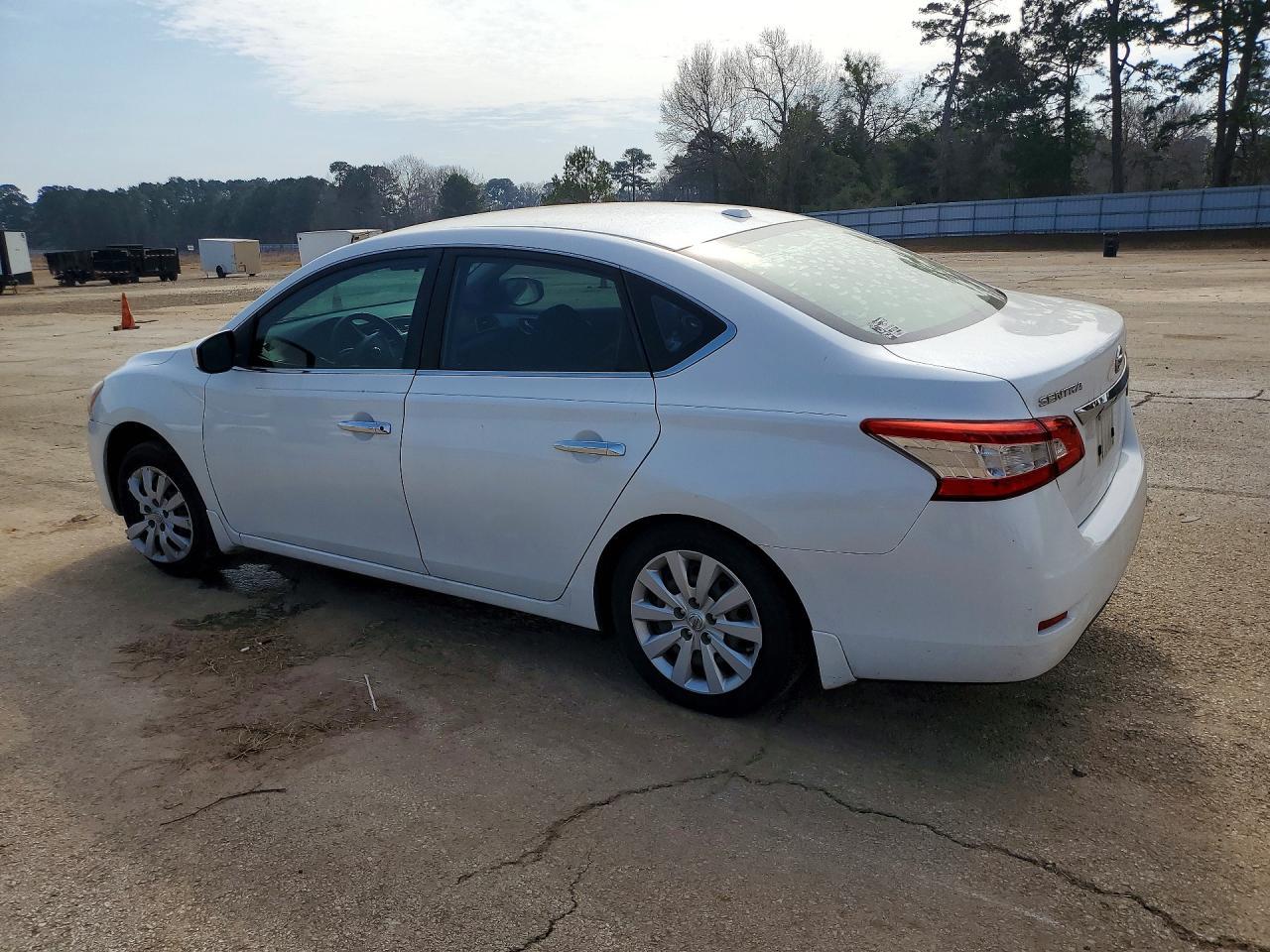 2015 NISSAN SENTRA