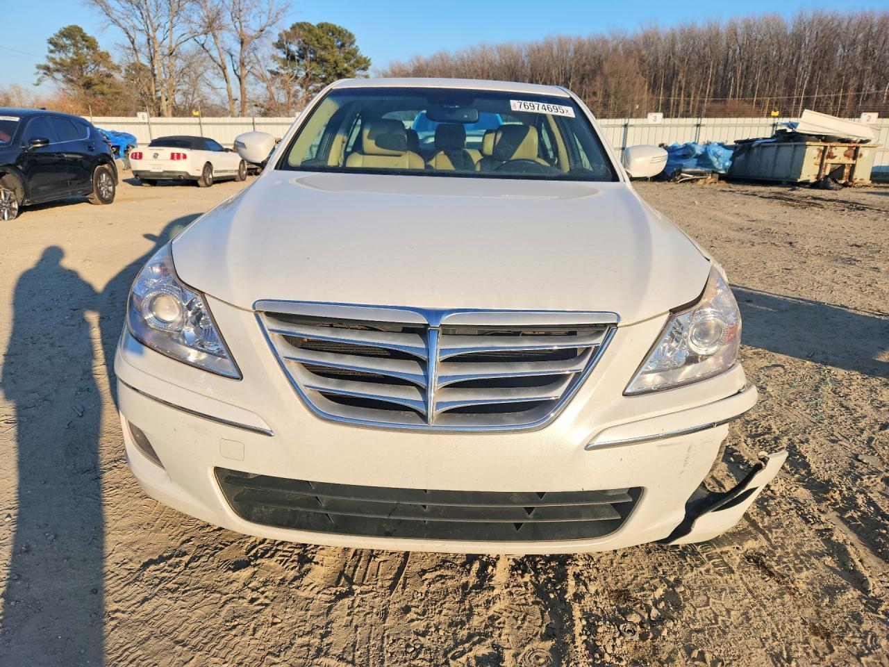 2011 HYUNDAI GENESIS