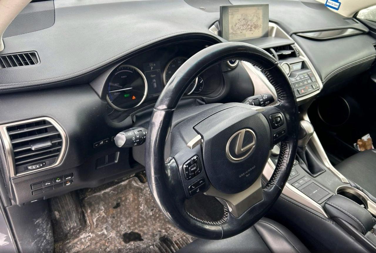 2015 LEXUS NX 300H