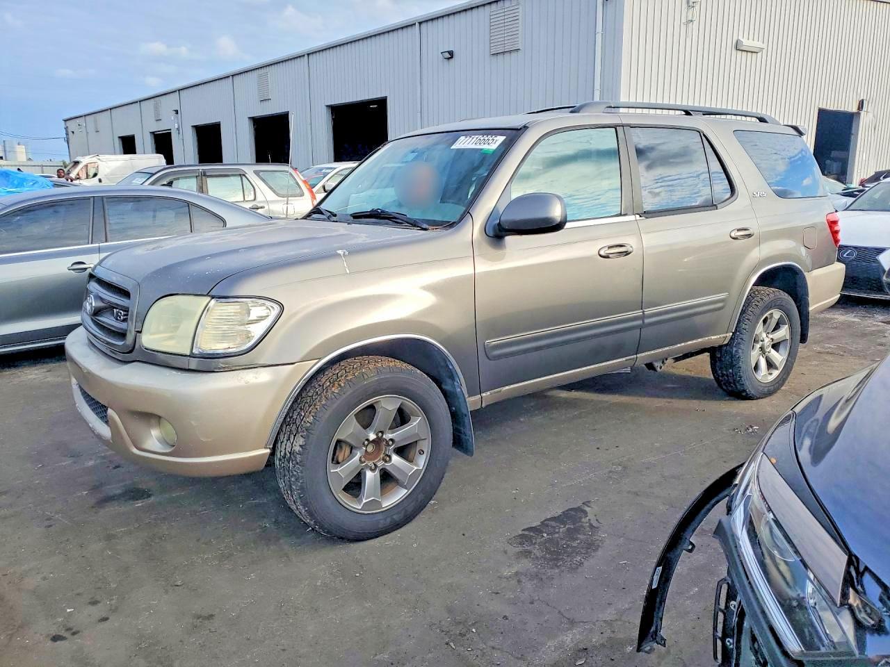 2004 TOYOTA Sequoia