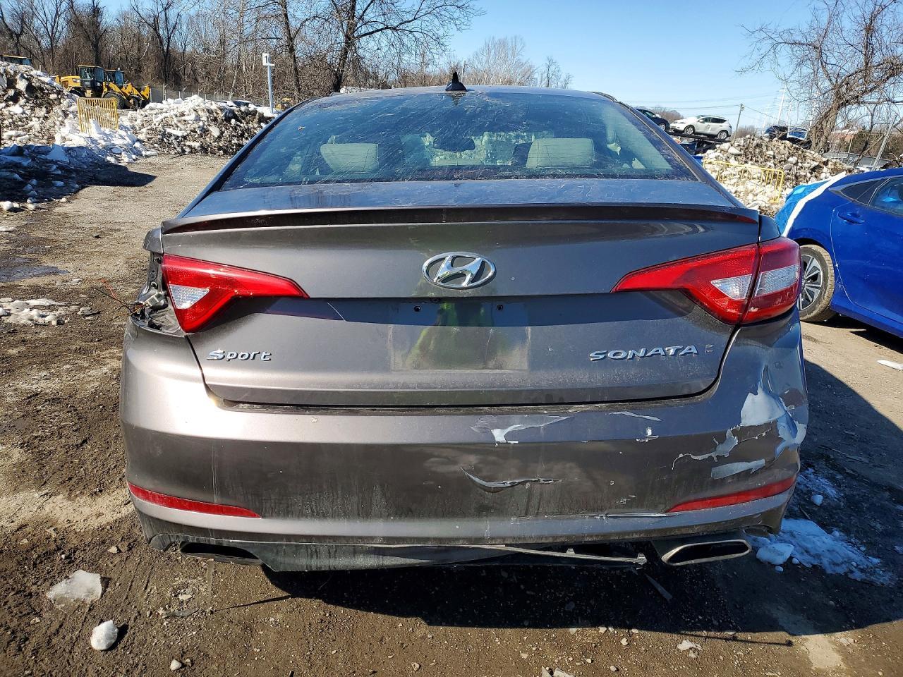 2016 HYUNDAI SONATA