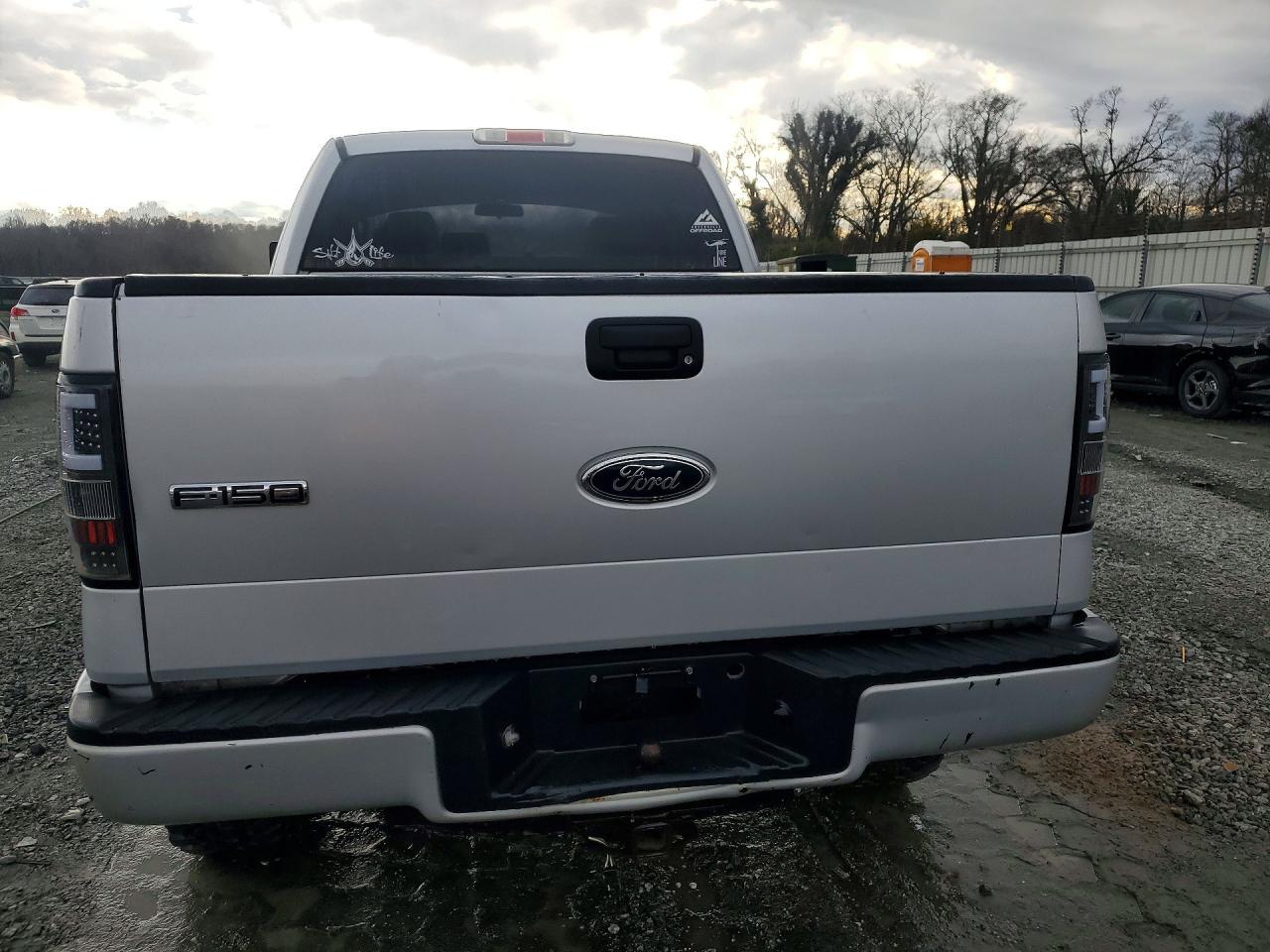 2005 FORD F-150 Lightning